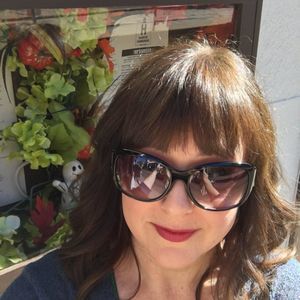 Meet your Posher, Anne